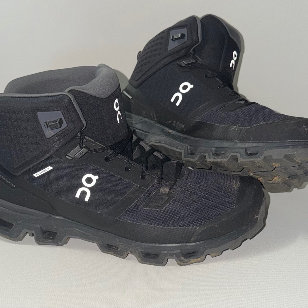 On Running Men's Waterproof Black Boots